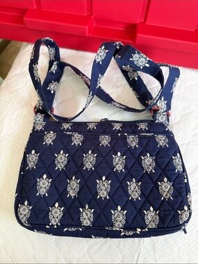 Very Bradley Quilted Navy Turtle-Print Crossbody Bag by